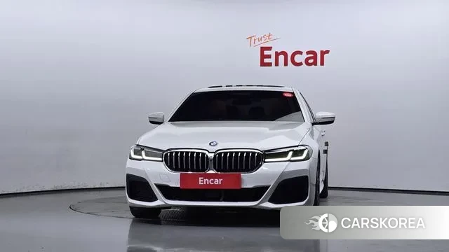 BMW 5 Series (G30) id 2890308 из Кореи 13