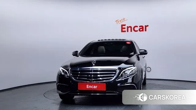 Mercedes-Benz E-Class W213 id 3578149 из Кореи 13