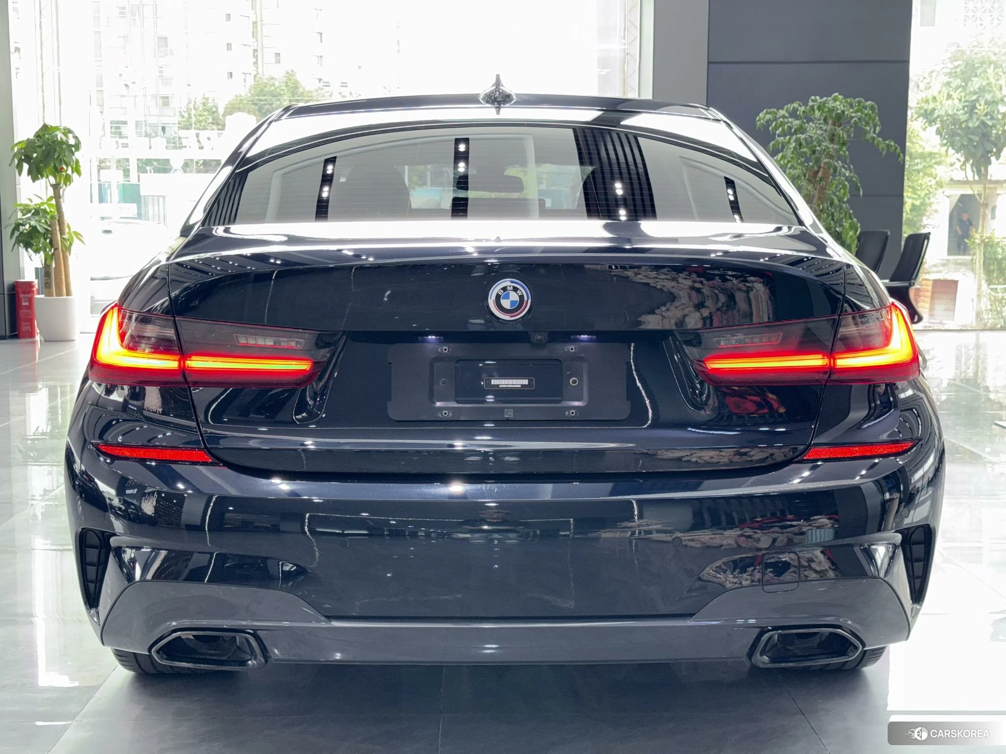 BMW 3 series 2021 Черный из Китая, фото 3