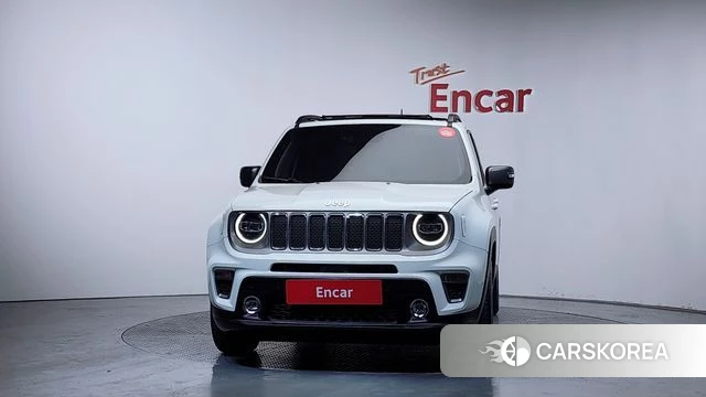 Jeep Renegade id 3898408 из Кореи 13