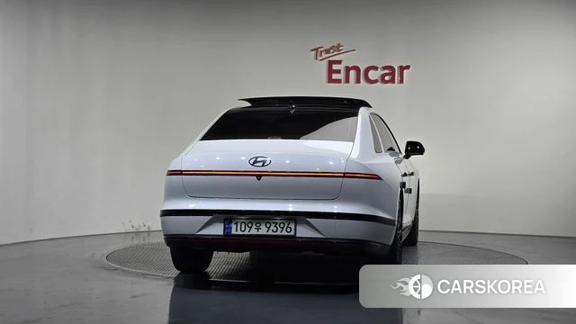 Hyundai Grandeur Hybrid (GN7) id 4395365 из Кореи 23