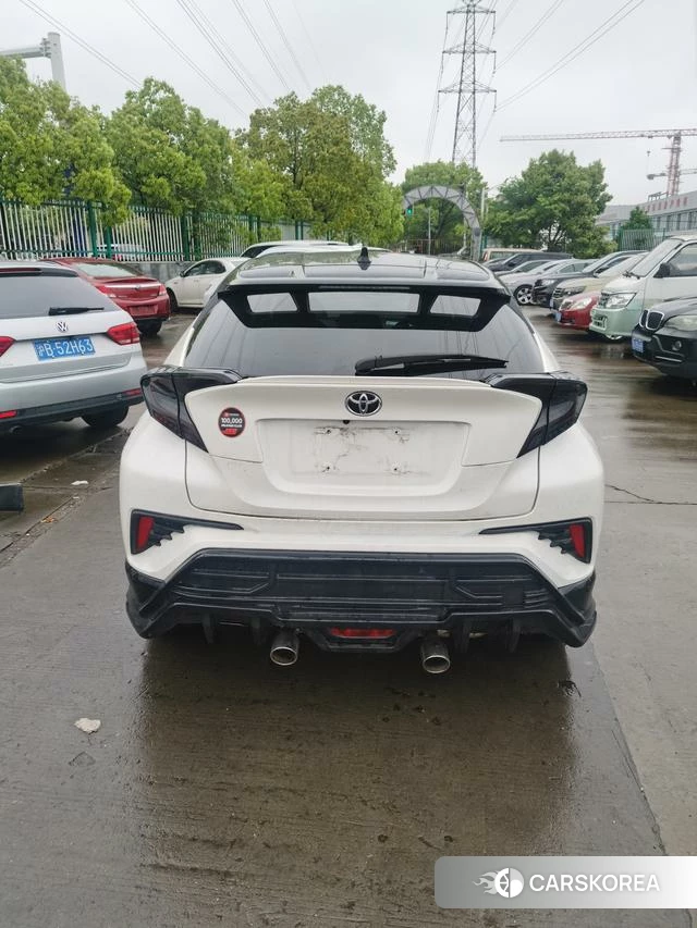 Toyota C-HR id 4210927 из Китая 19