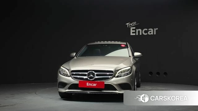 Mercedes-Benz C-Class W205 id 4567943 из Кореи 23