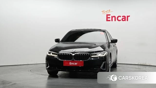 BMW 5 Series (G30) id 3806092 из Кореи 13