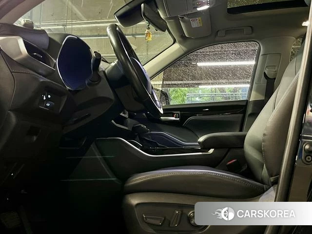 Toyota Highlander id 4261490 из Китая 8