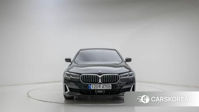 BMW 5 Series (G30) id 4375810 из Кореи 13