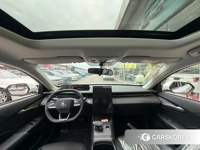 Chang'an Yidong 2026 Белый из Китая, фото 3