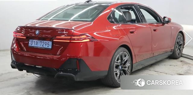 BMW i5 (G60) 2024 Красный из Кореи, фото 3