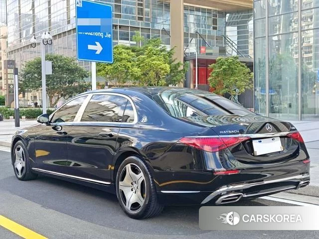 Mercedes-Benz Maybach S-class 2023 Черный из Китая, фото 3