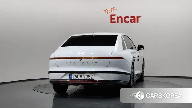 Hyundai Grandeur Hybrid (GN7) id 3377564 из Кореи 13