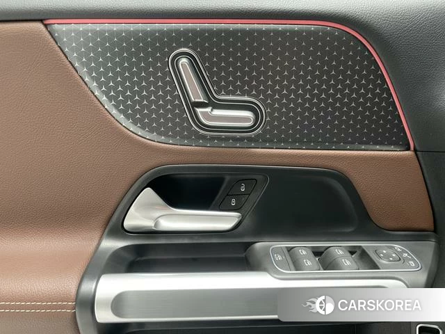 Mercedes-Benz GLB id 4211679 из Китая 14
