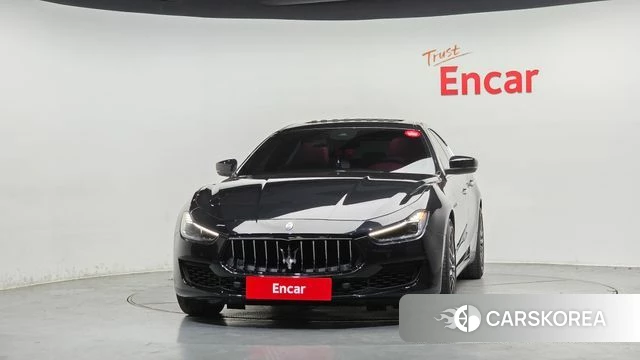Maserati Ghibli id 4662346 из Кореи 13