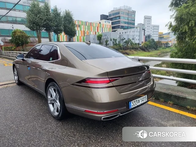 Genesis G90 (RS4) id 3360651 из Кореи 13