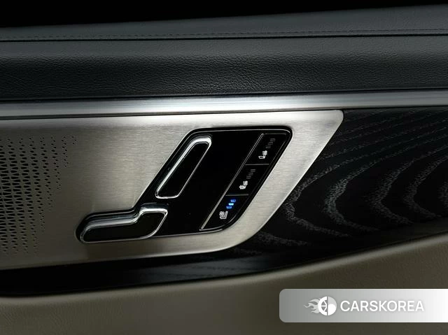 Cadillac CT6 id 4209385 из Китая 13
