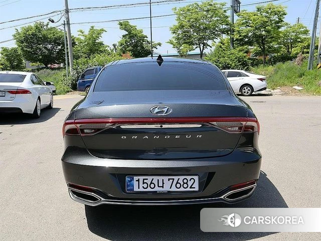 Hyundai The New Grandeur IG Hybrid id 4361472 из Кореи 13