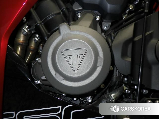 Engine photo