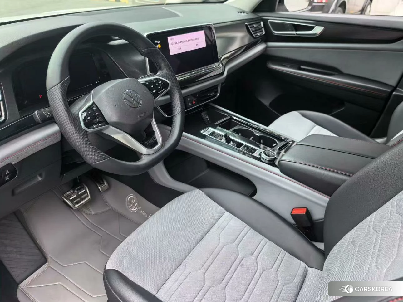 Volkswagen Tourang 2021 Белый из Китая, фото 3