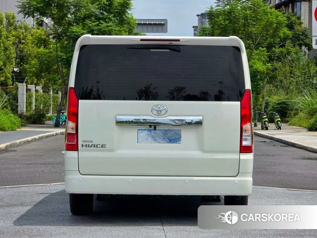 Toyota Hiace id 4261221 из Китая 11