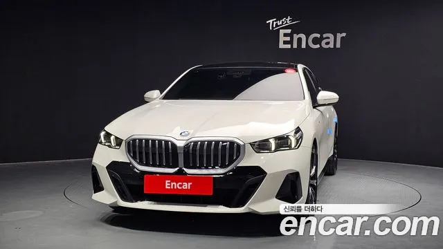 BMW 5 Series (G60) id 2671321 из Кореи 13