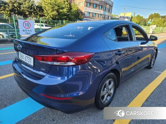 Hyundai Avante AD id 3226999 из Кореи 12