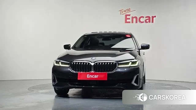 BMW 5 Series (G30) id 3509144 из Кореи 13