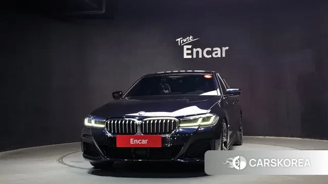 BMW 5 Series (G30) id 3348141 из Кореи 13