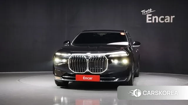 BMW i7 (G70) id 3400492 из Кореи 13