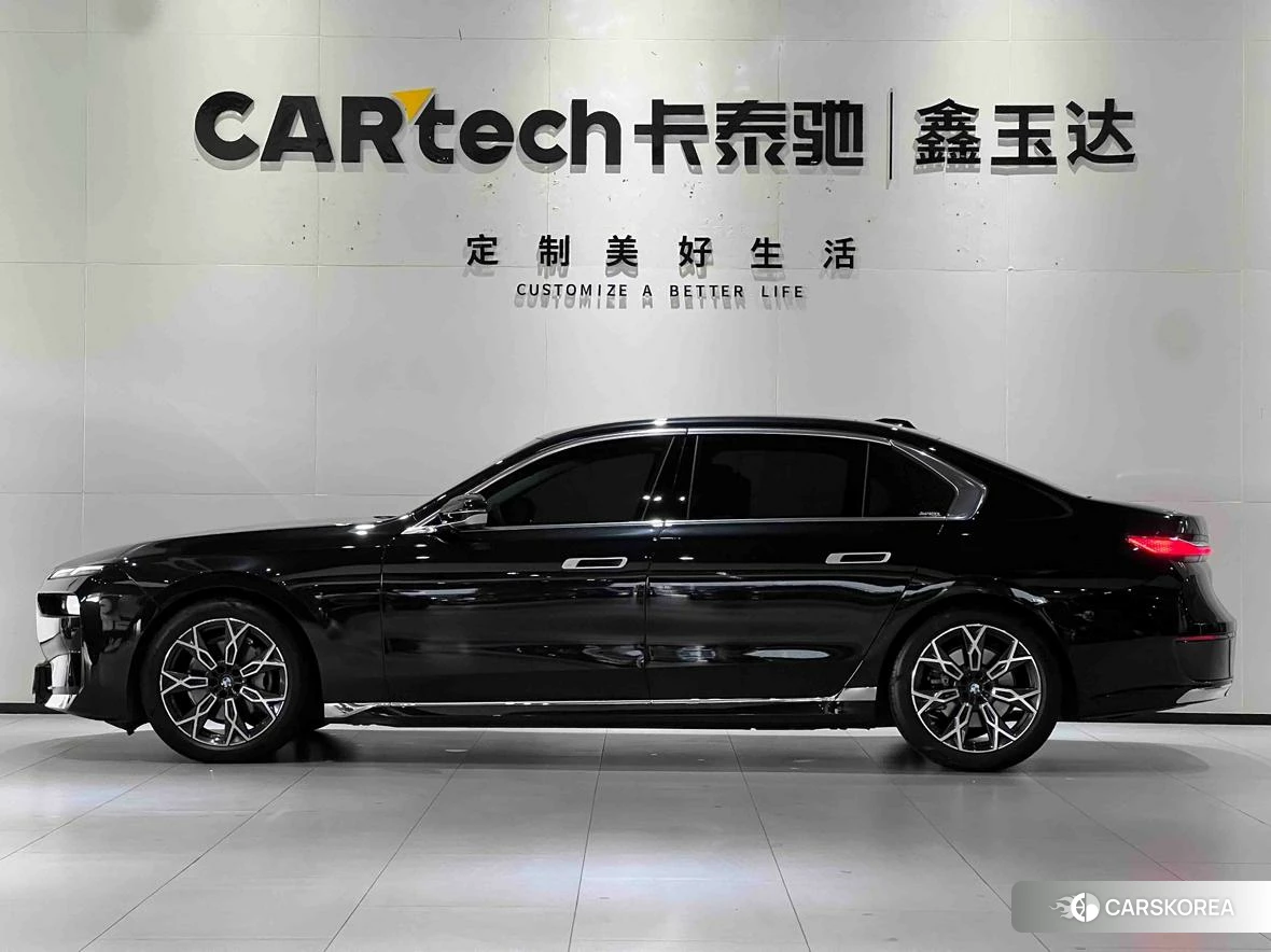 BMW 7 series id 4467792 из Китая 8