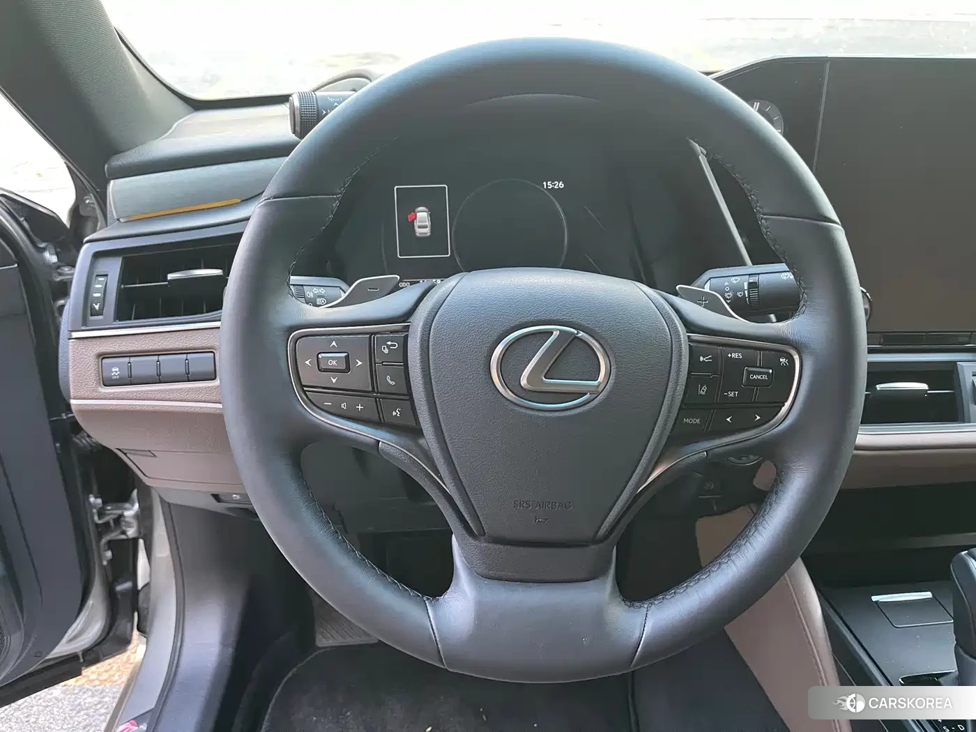Lexus ES id 4664578 из Китая 17