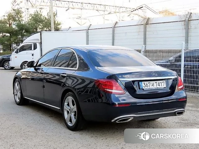 Mercedes-Benz E-Class W213 id 3464996 из Кореи 13