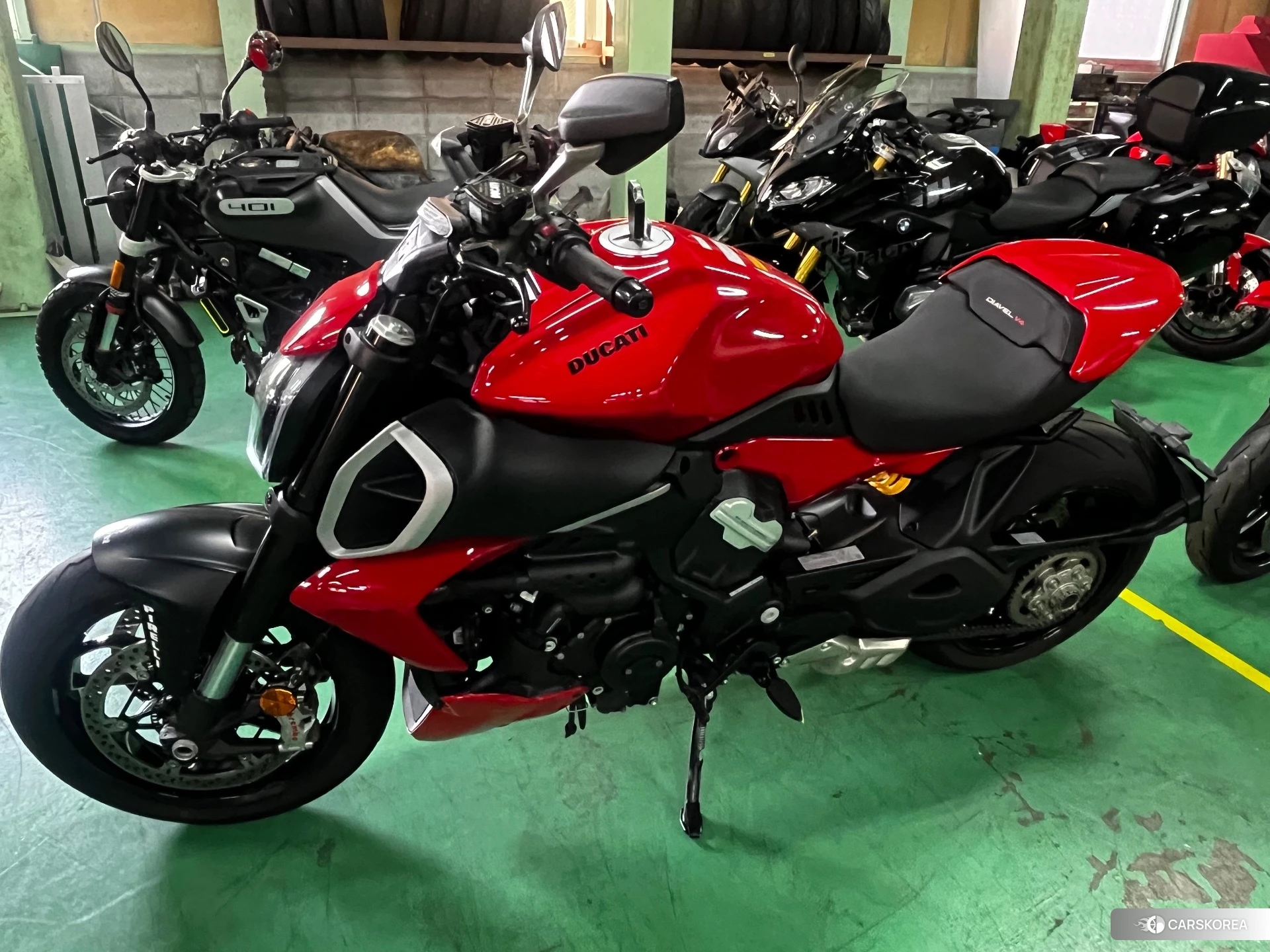 Ducati DIAVEL V4 2023 из Японии, фото 2