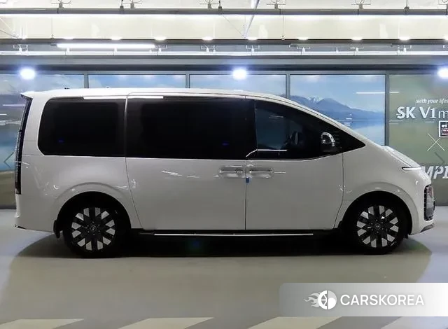 Hyundai Staria id 3365693 из Кореи 13