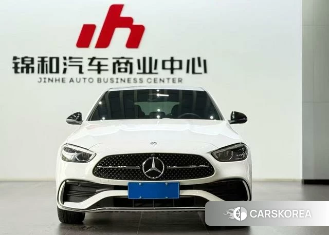 Mercedes-Benz Class C 2024 Белый из Китая, фото 3