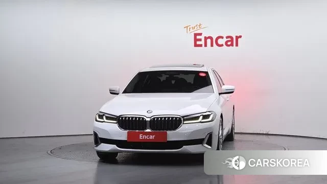 BMW 5 Series (G30) id 3416439 из Кореи 13