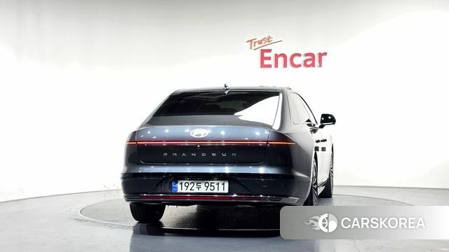 Hyundai Grandeur Hybrid (GN7) id 4935245 из Кореи 23