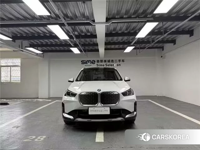 BMW iX1 2024 Белый из Китая, фото 3