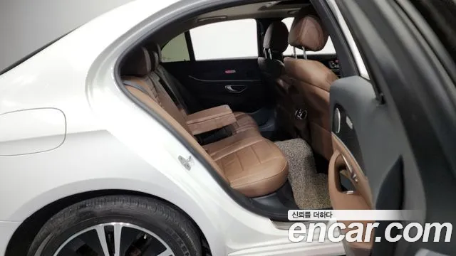 Mercedes-Benz E-Class W213 id 2790534 из Кореи 13