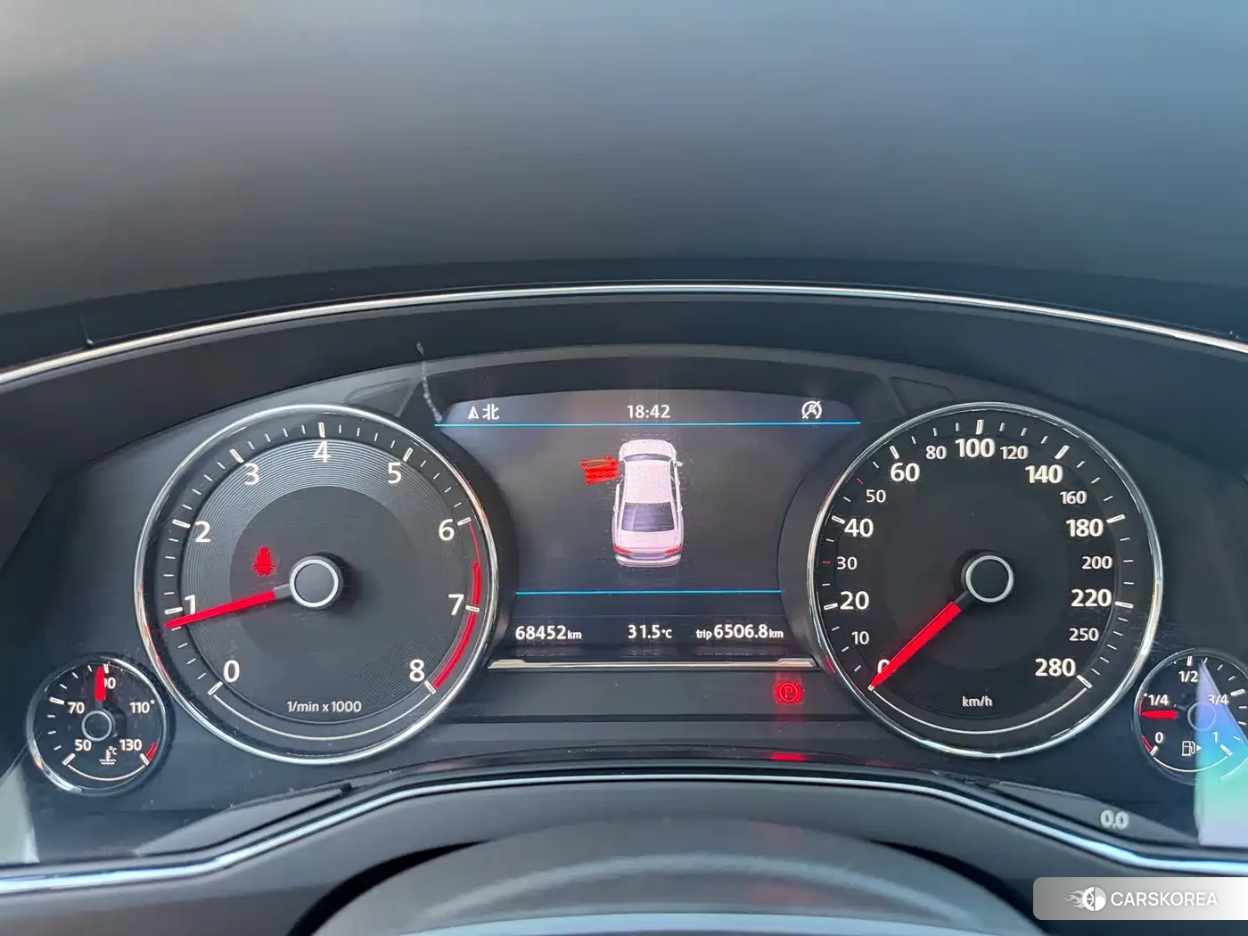 Volkswagen Huiang id 4576743 из Китая 10