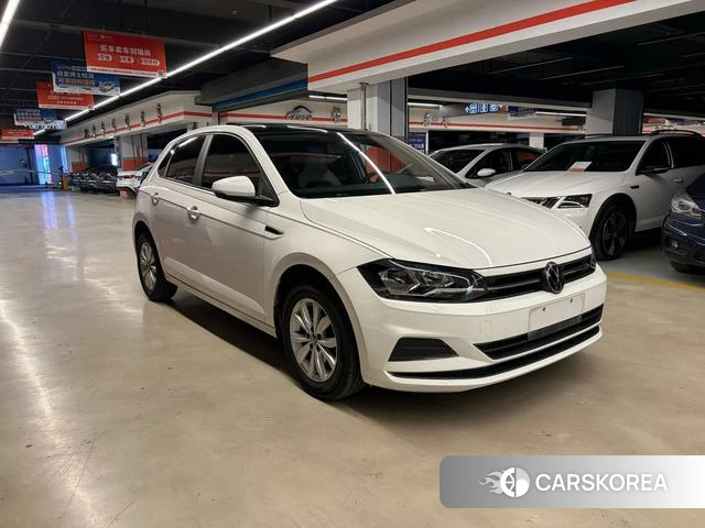 Volkswagen Polo 2022 Белый из Китая, фото 3