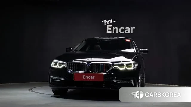 BMW 5 Series (G30) id 3356751 из Кореи 13