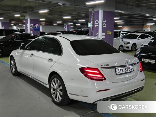 Mercedes-Benz E-Class W213 id 4785892 из Кореи 13