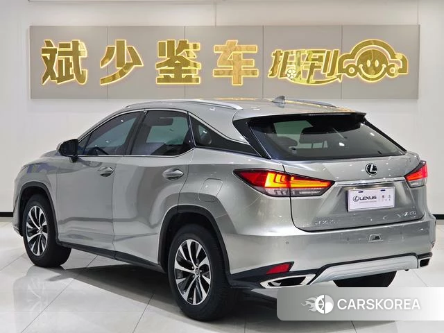 Lexus RX 2023 Серебристо-серый из Китая, фото 4