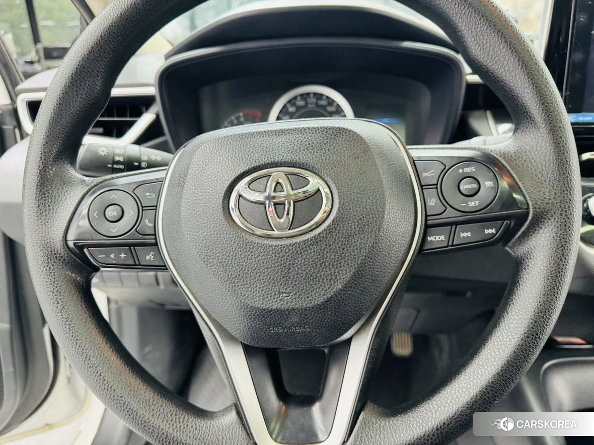 Toyota Corolla 2023 Белый из Китая, фото 5