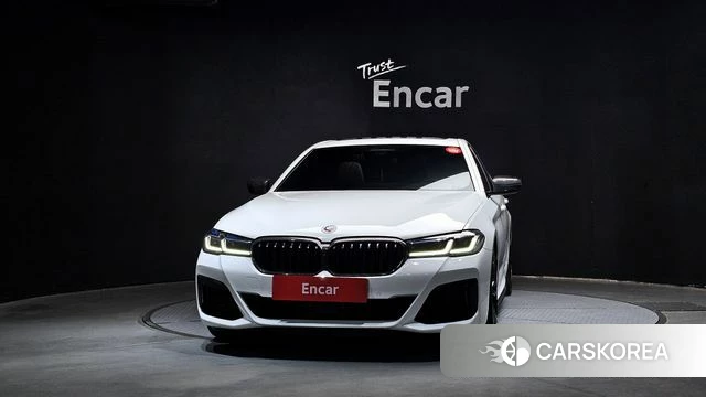 BMW 5 Series (G30) id 3877652 из Кореи 13