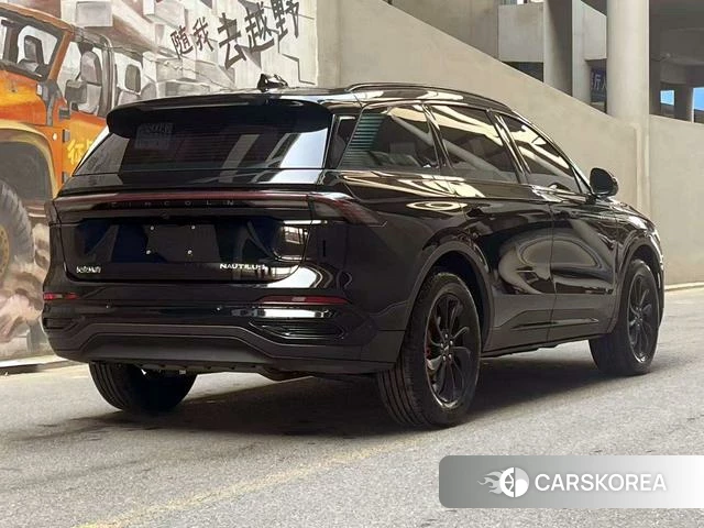 Lincoln Navigator id 3908564 из Китая 8