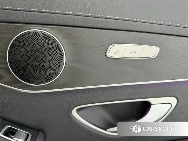 Mercedes-Benz Class C id 4255764 из Китая 22