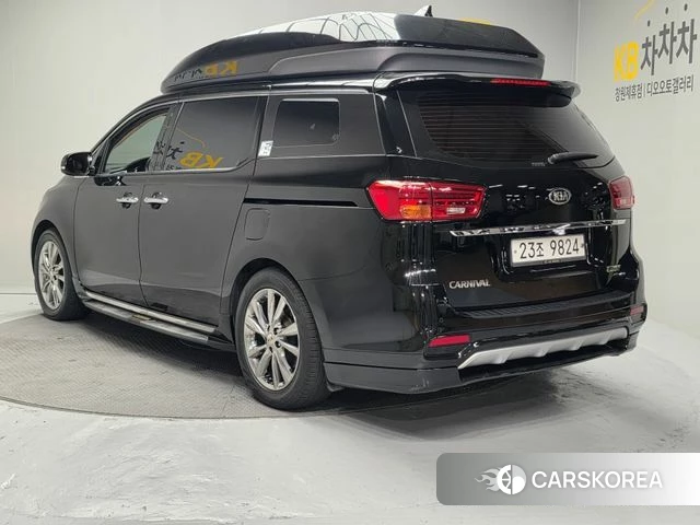Kia The New Carnival id 4765402 из Кореи 13