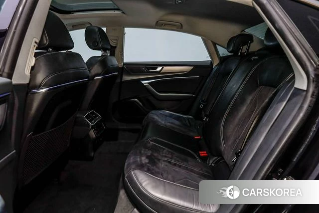 Audi A7L id 4328765 из Китая 23