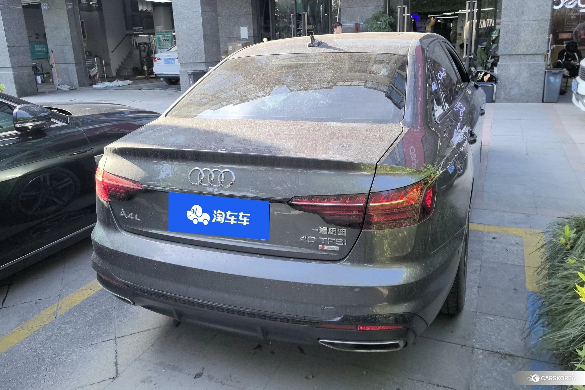 Audi A4L id 4453825 из Китая 10