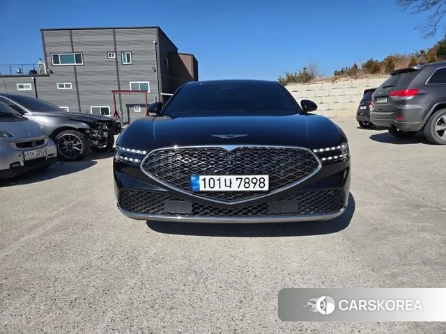 Genesis G90 (RS4) id 3701635 из Кореи 11